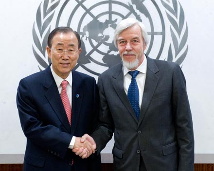 CERN DG Rolf Heuer and UN Secretary-General Ban Ki-Moon
